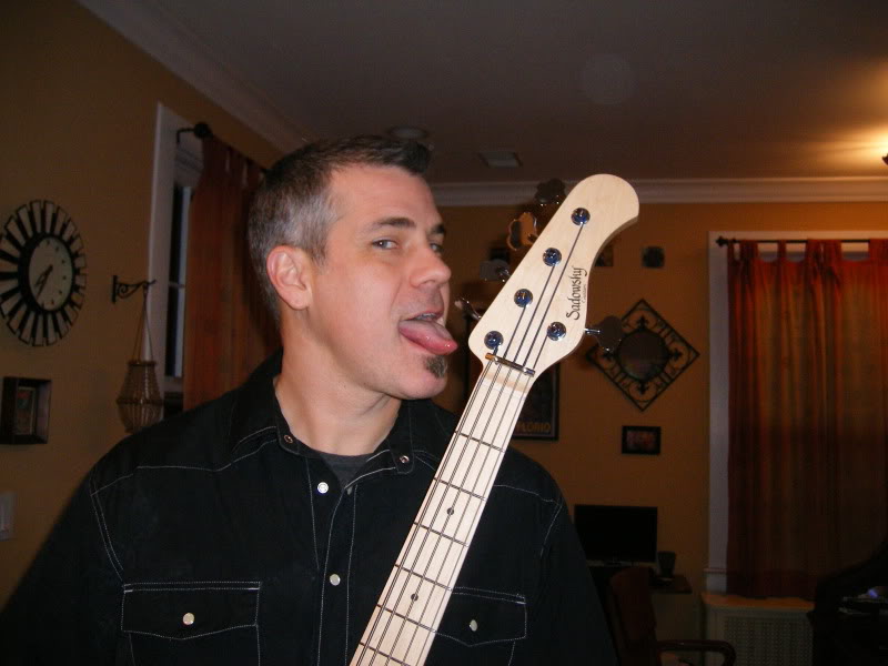 MS5_licking.jpg