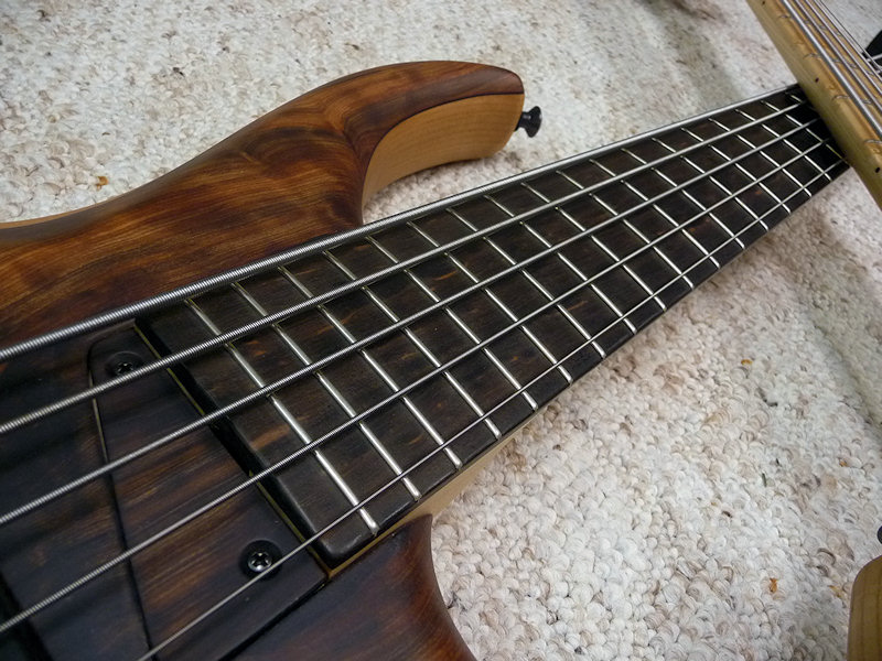 mtd_535pair_04.jpg