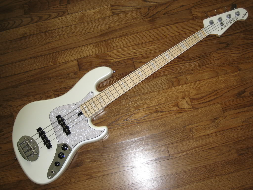 Musicman1001.jpg