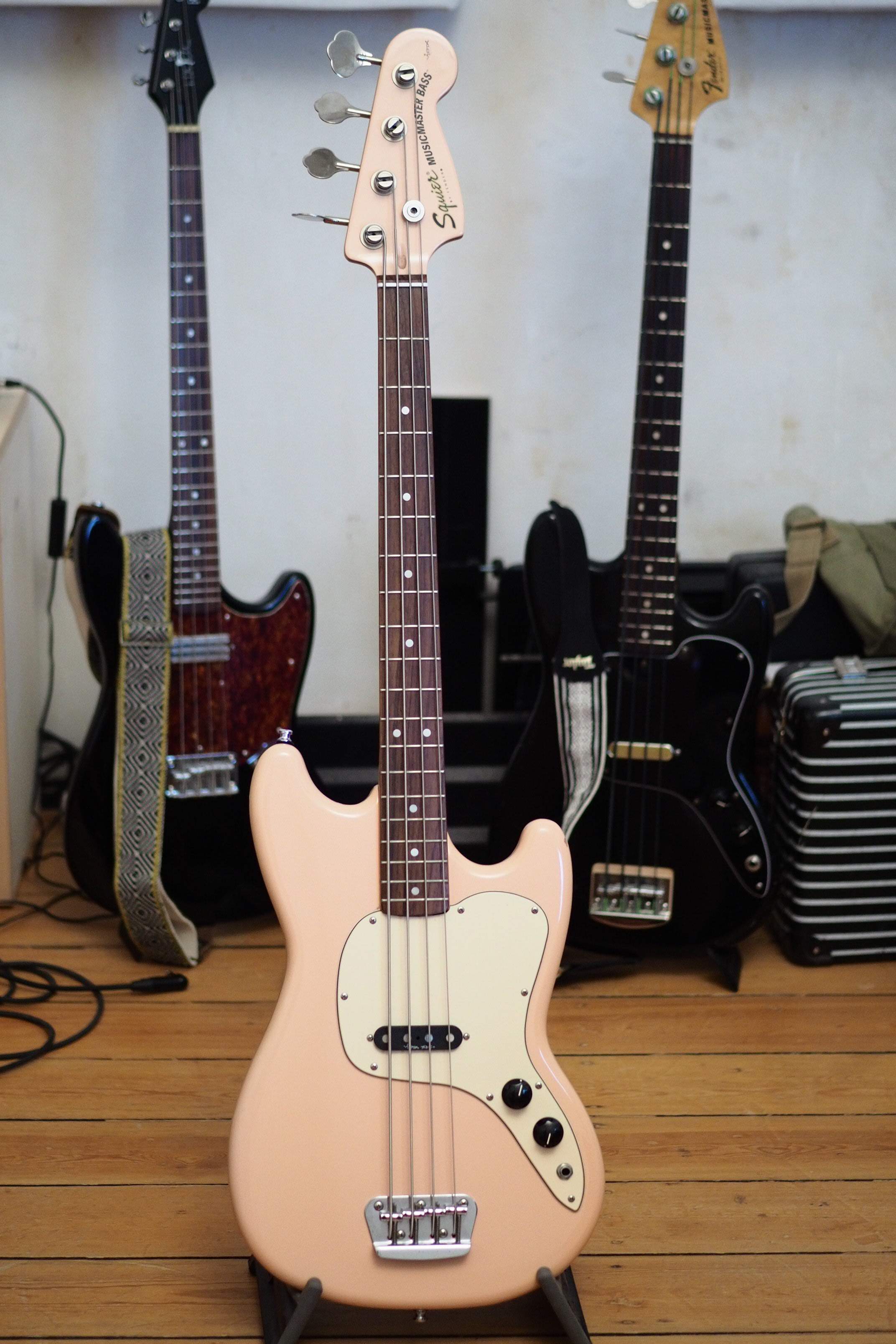 Musicmaster pink.JPG