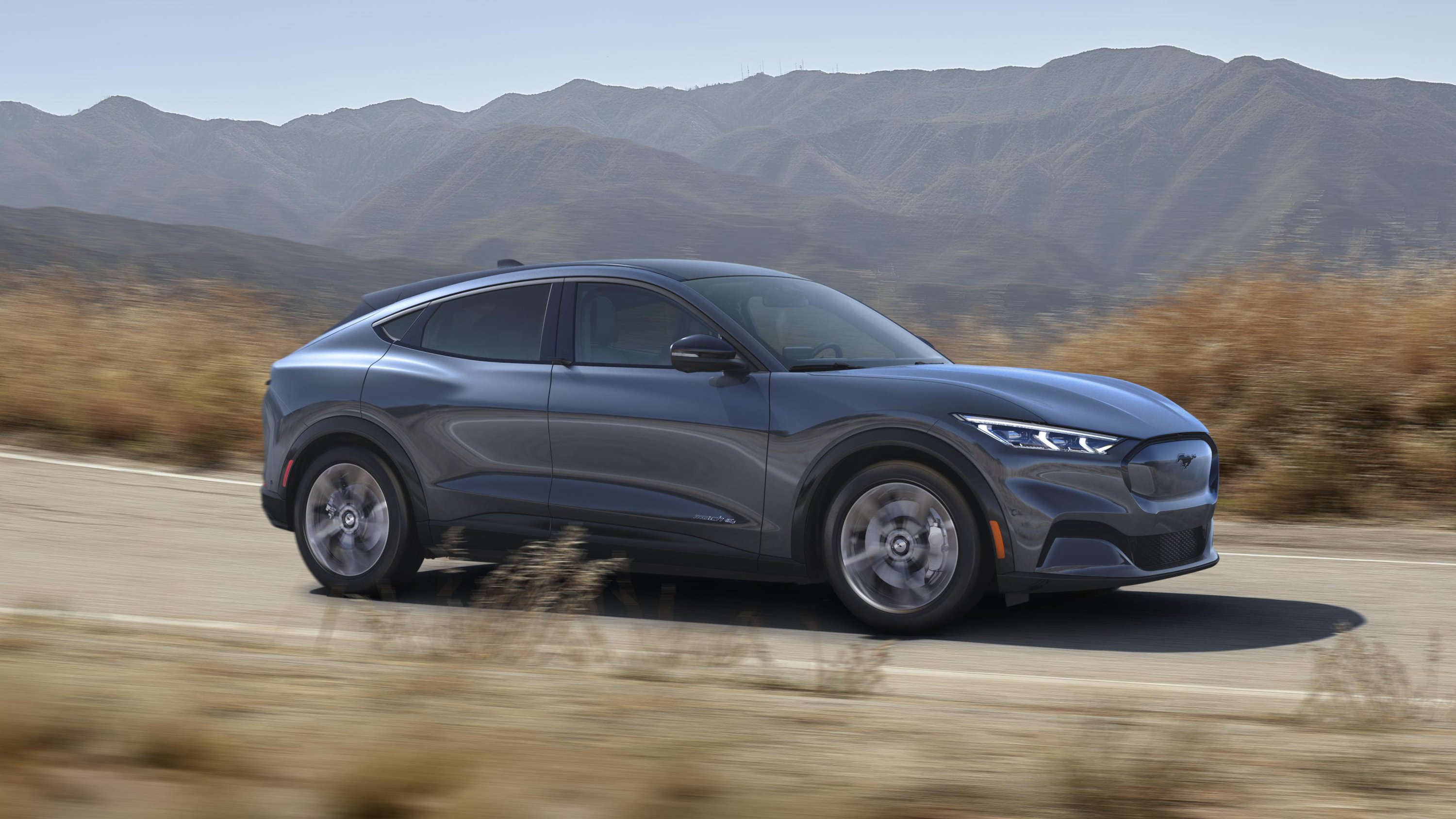 Mustang%20Mach-E%2017-min.jpg