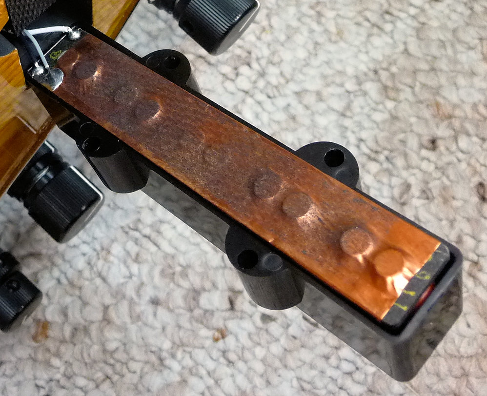 mv524_pickup_bottom.jpg