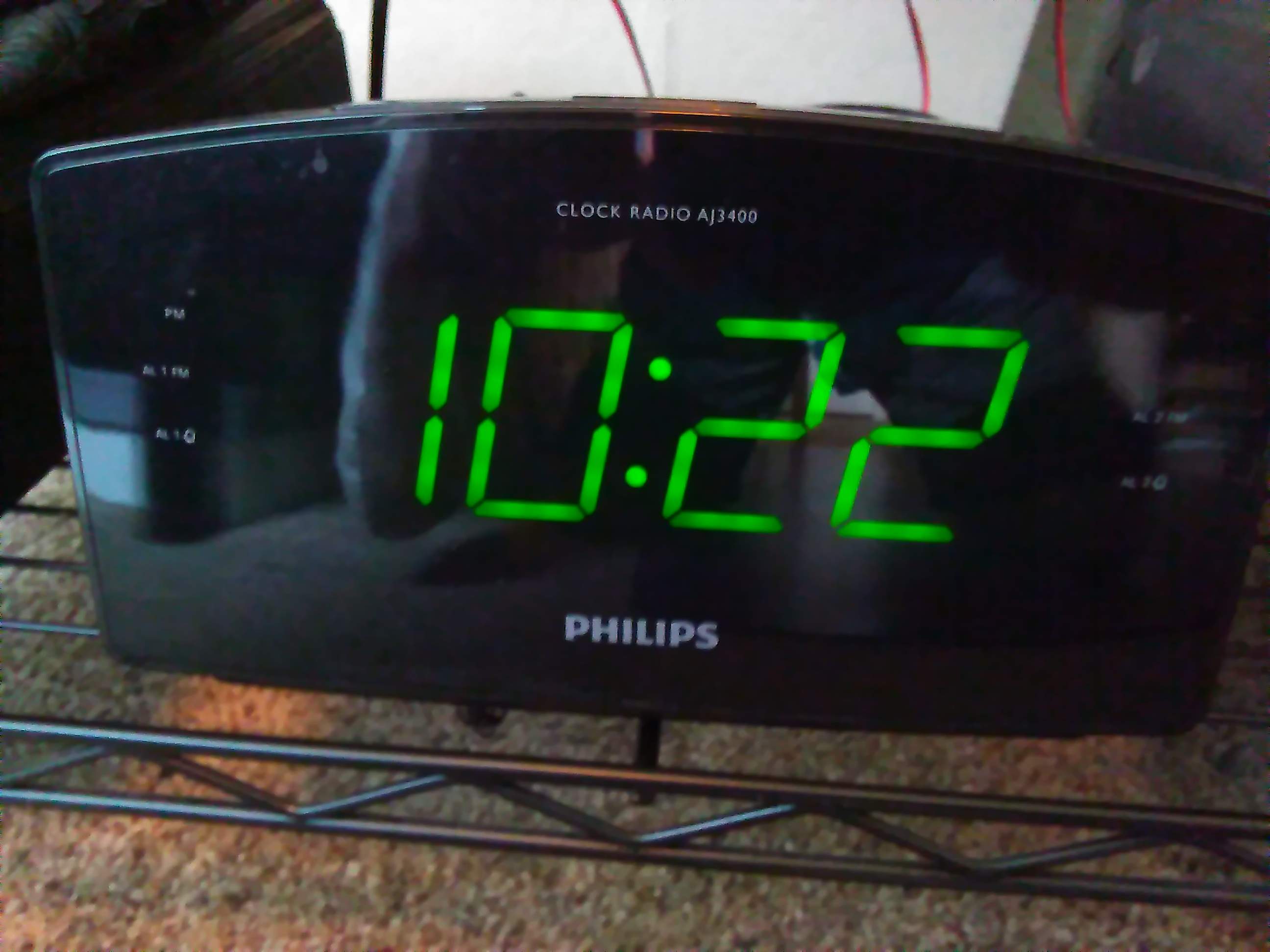 My clock-radio.jpg
