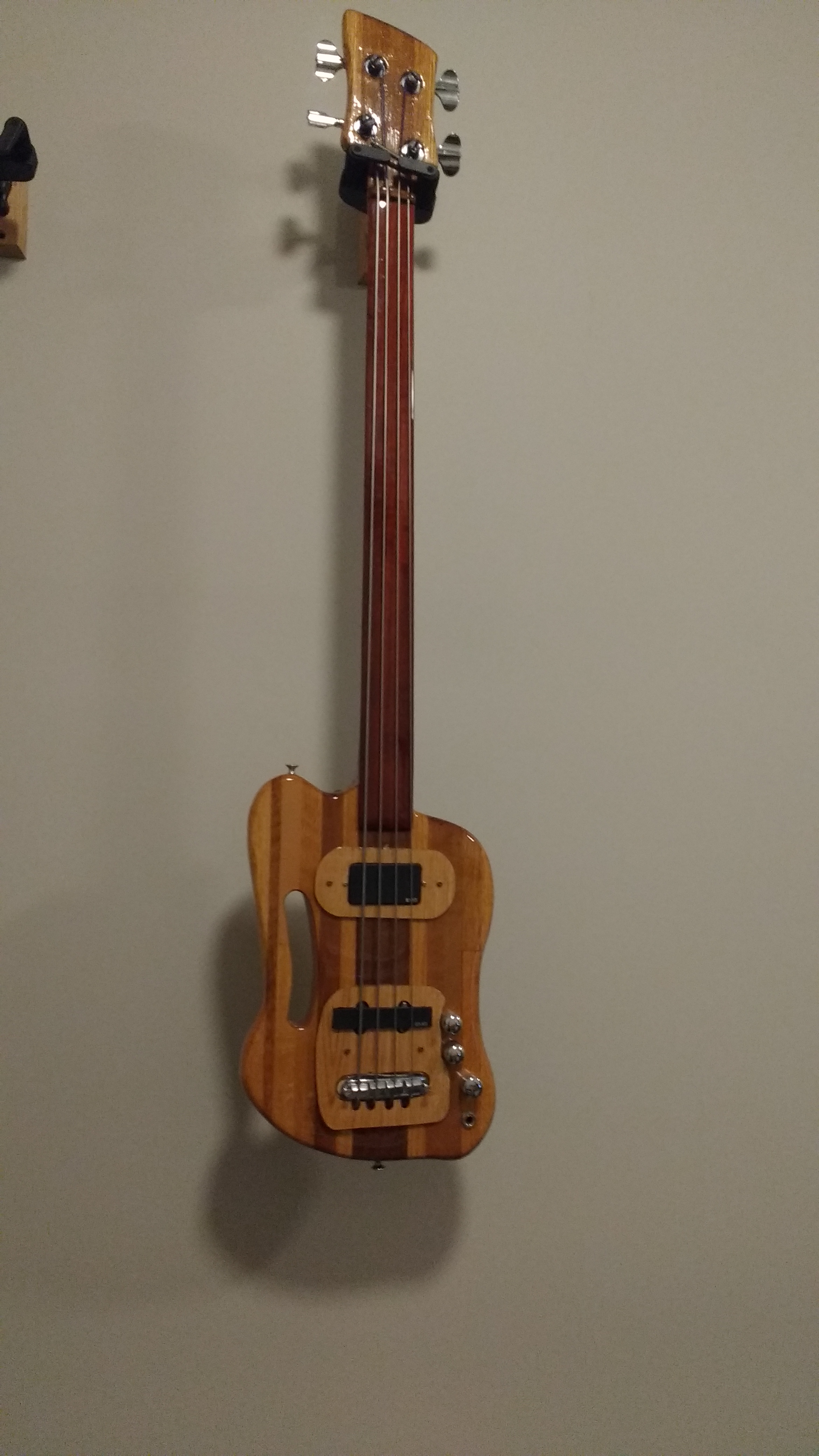 My fretless.png