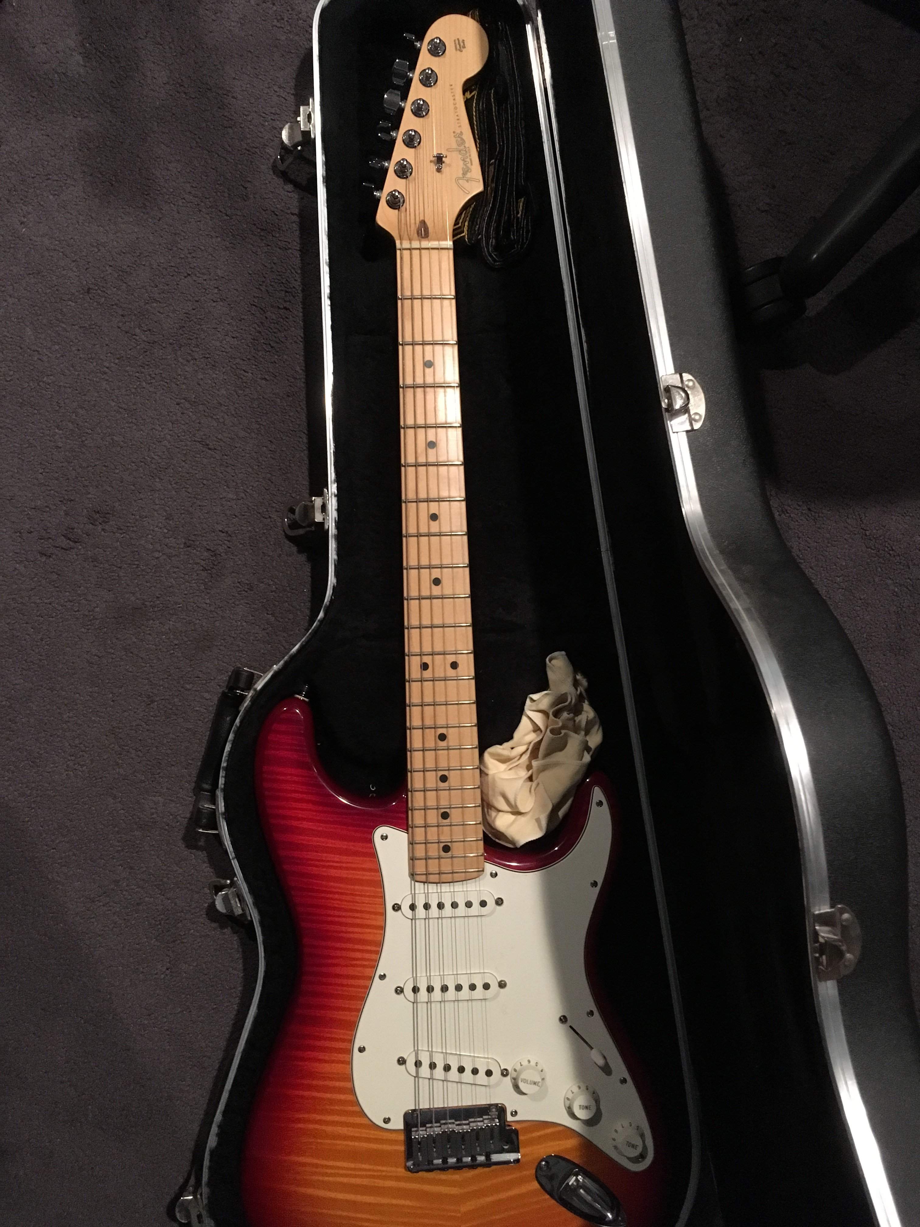 My Strat.jpg