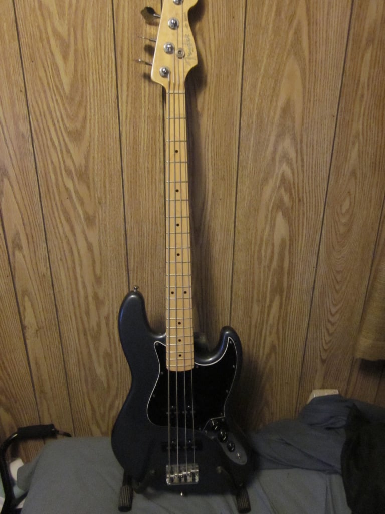 MyJazzBass.jpg