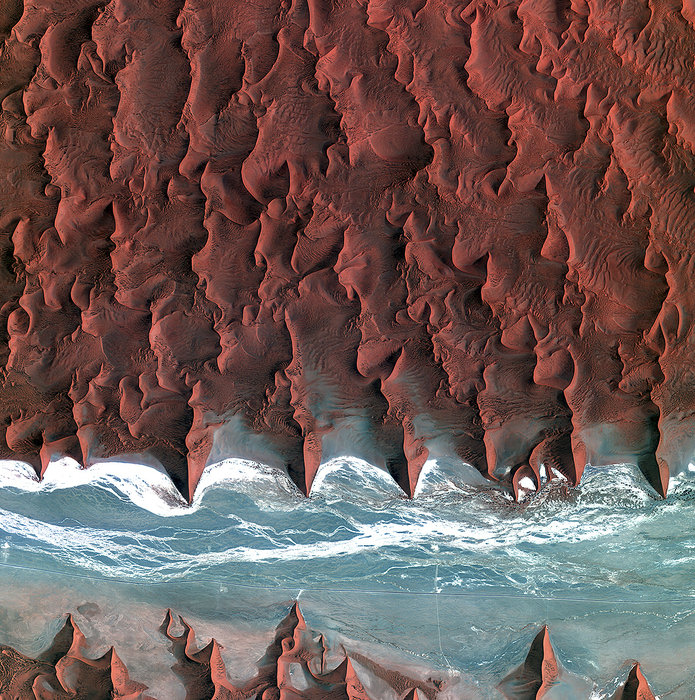 Namib_Desert_node_full_image_2.jpg