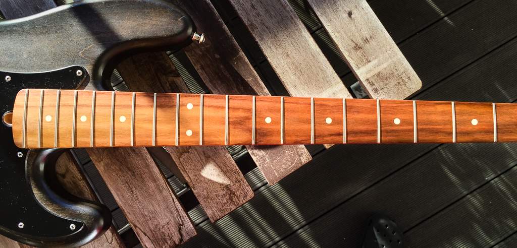 Neck.JPG
