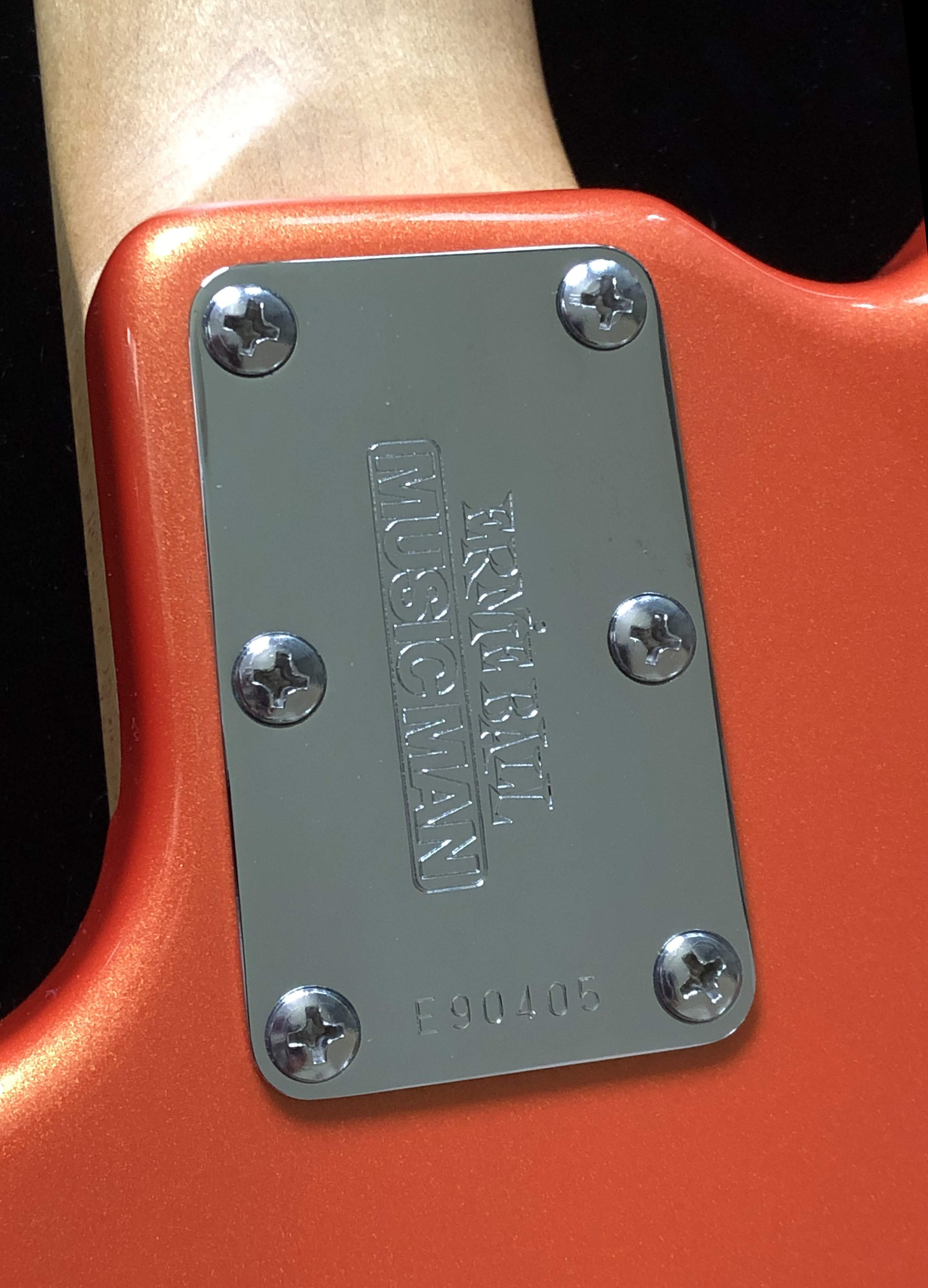 neckplate.JPG