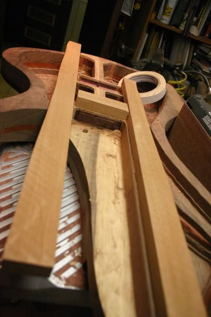 neckpocket001.jpg