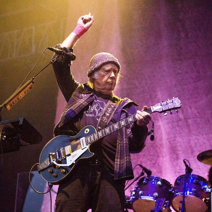 NeilYoung.jpg