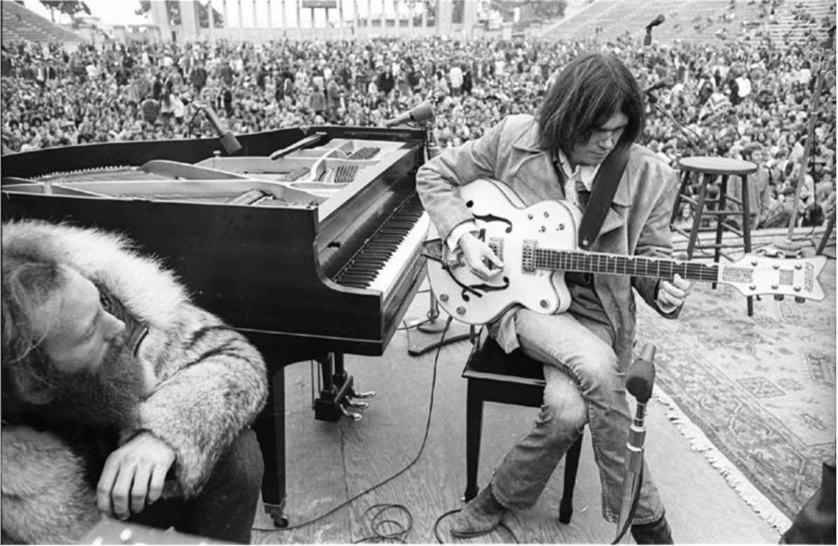 NeilYoungBalboaStadium.png