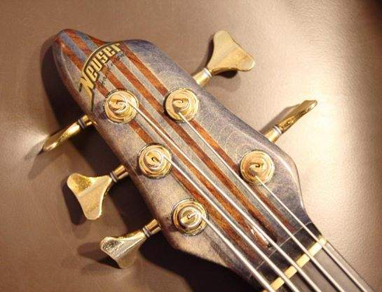 Neuser Cloudburst 5 headstock.jpg