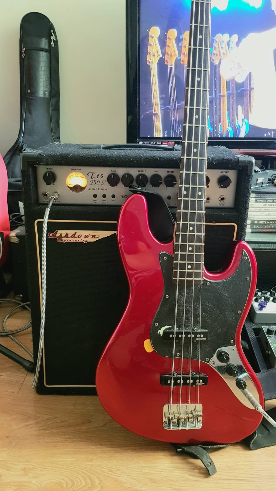 new ashdown amp pic.jpg