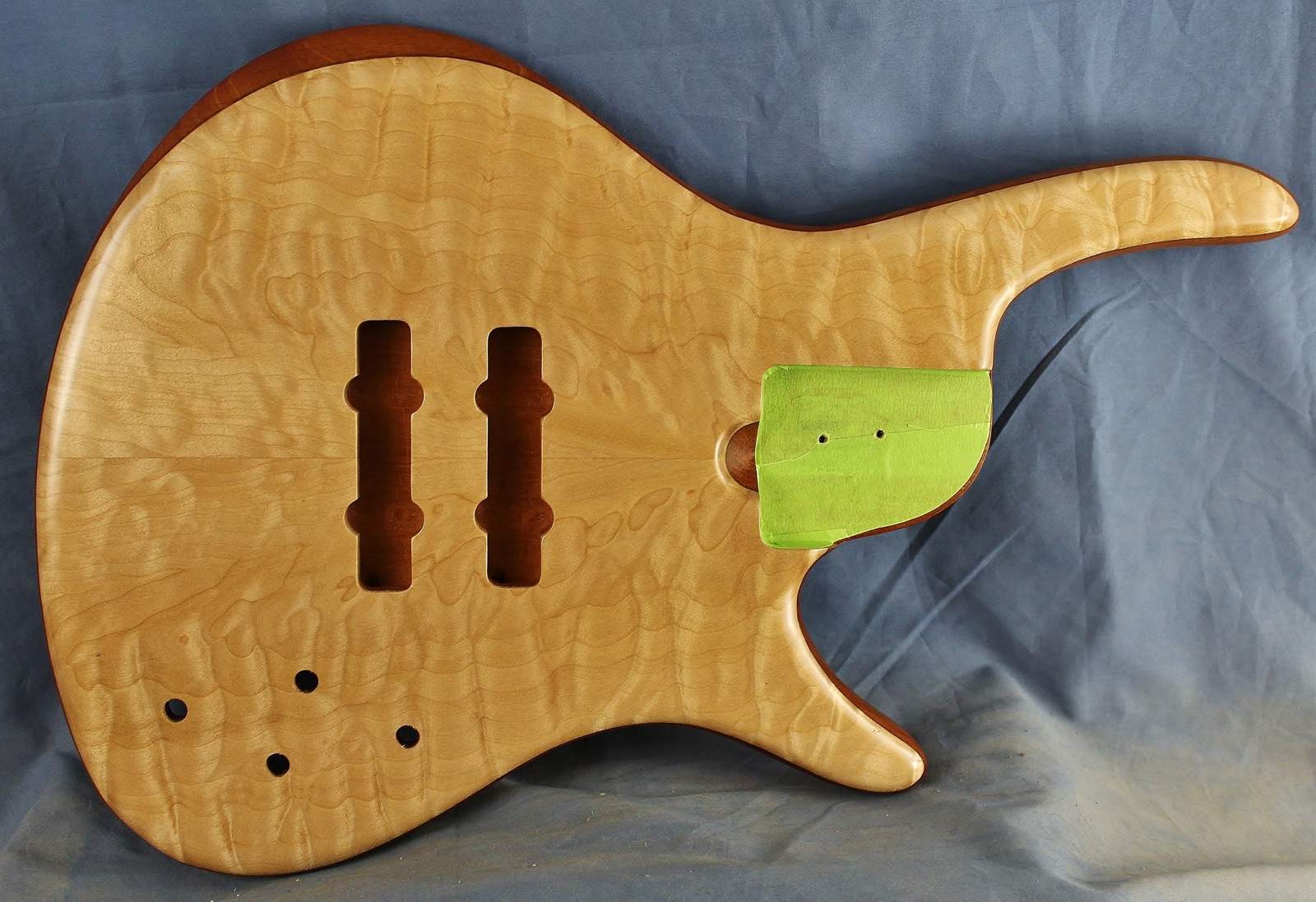 new fretless.jpg