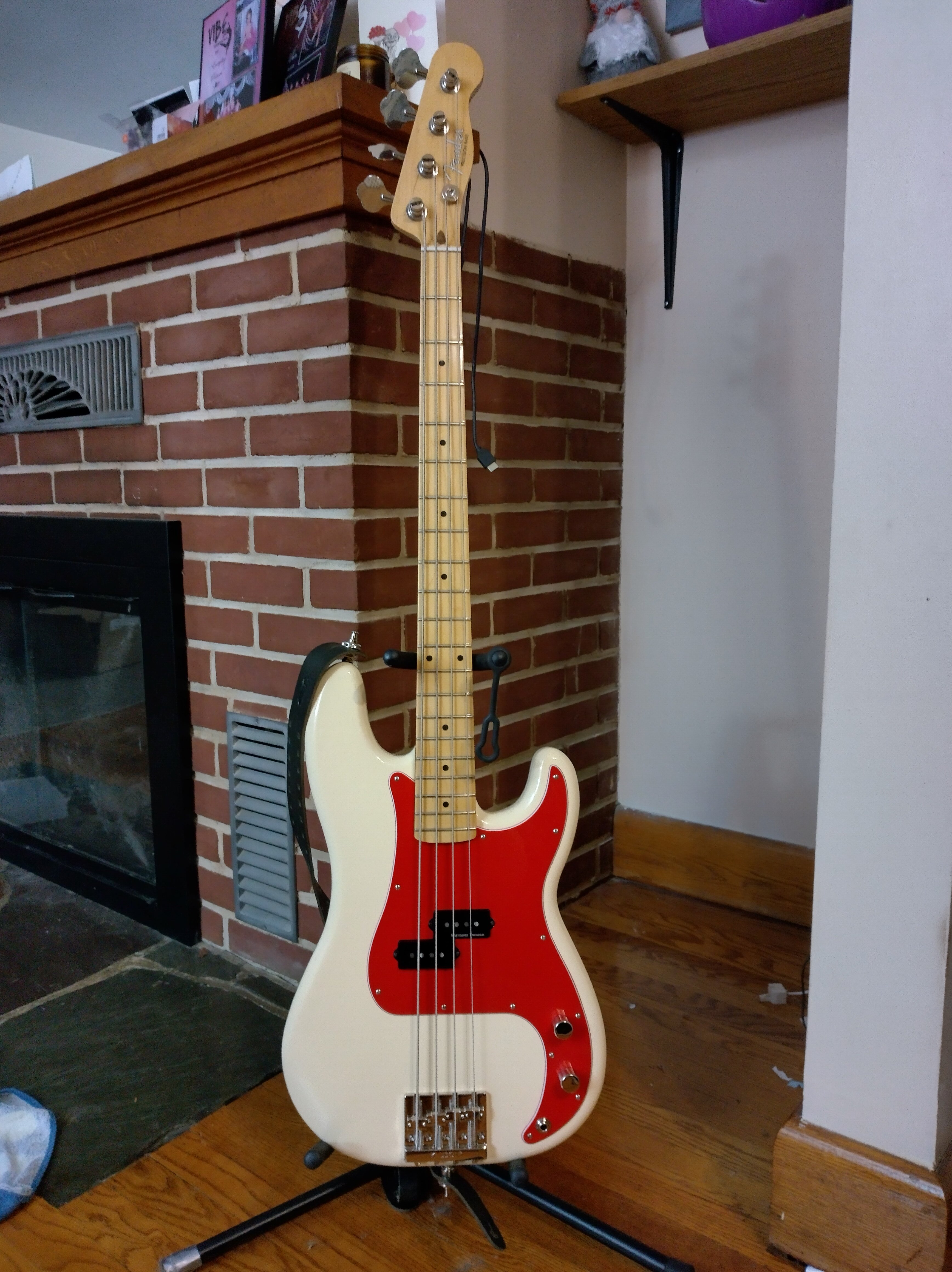 newbass.jpg