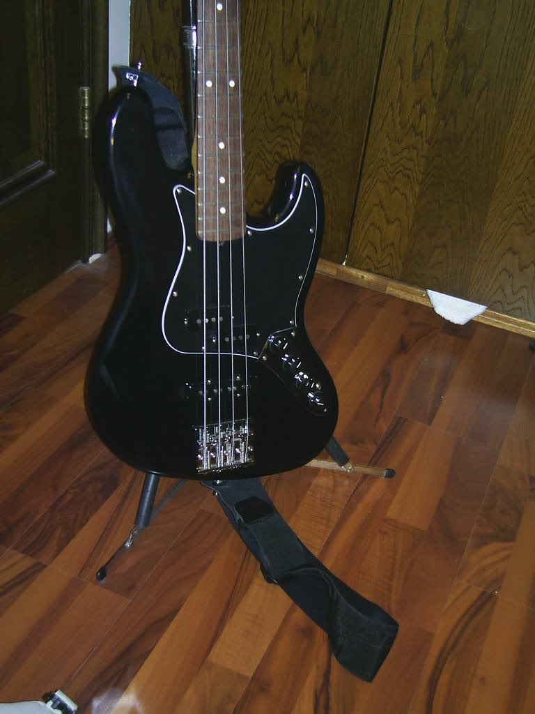 newbass003.jpg