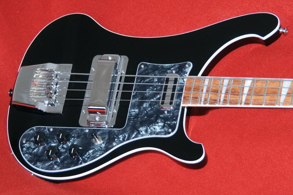 newbass007.jpg