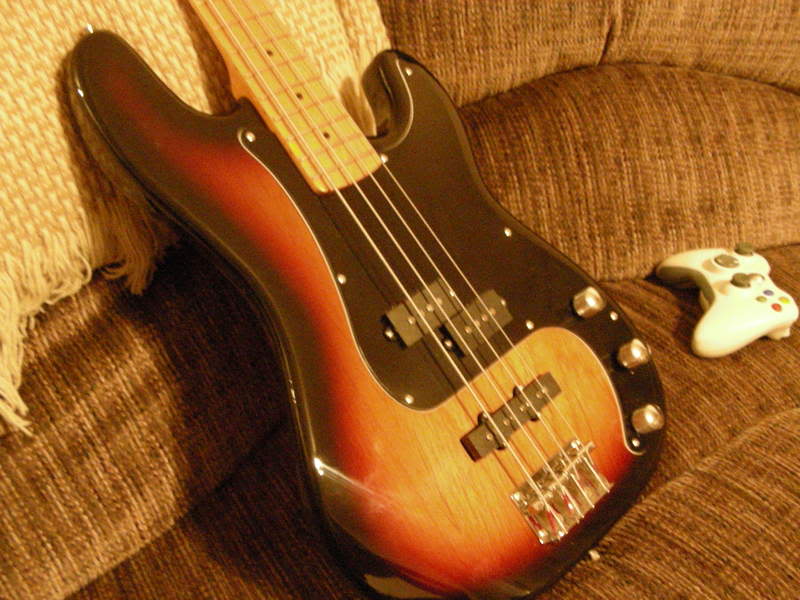 newbass032.jpg