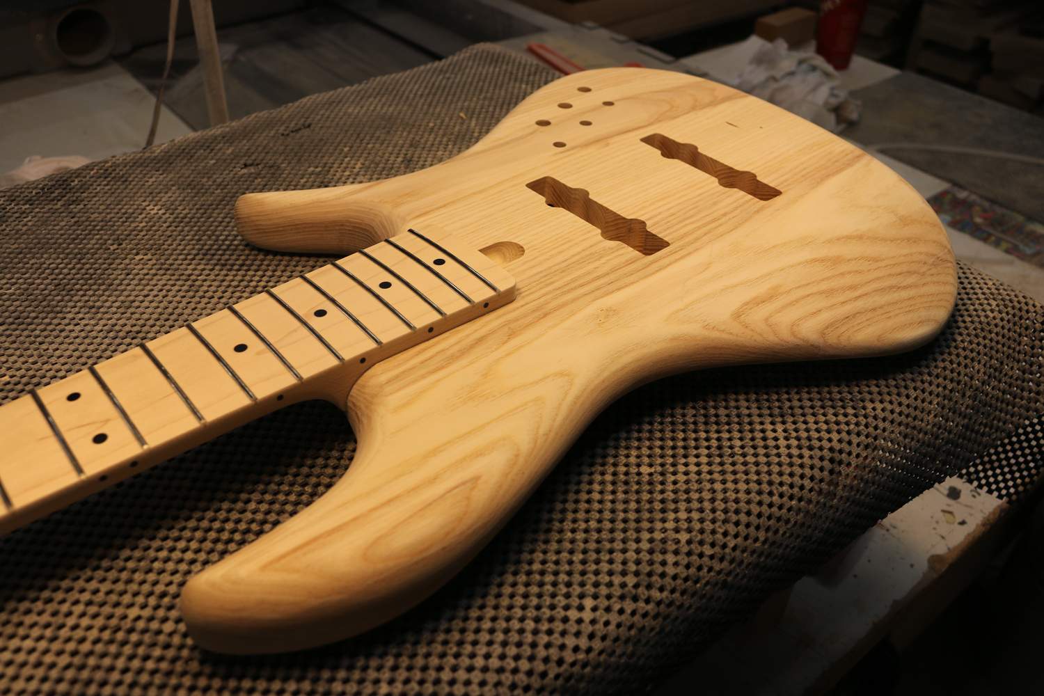 newbass1.jpg