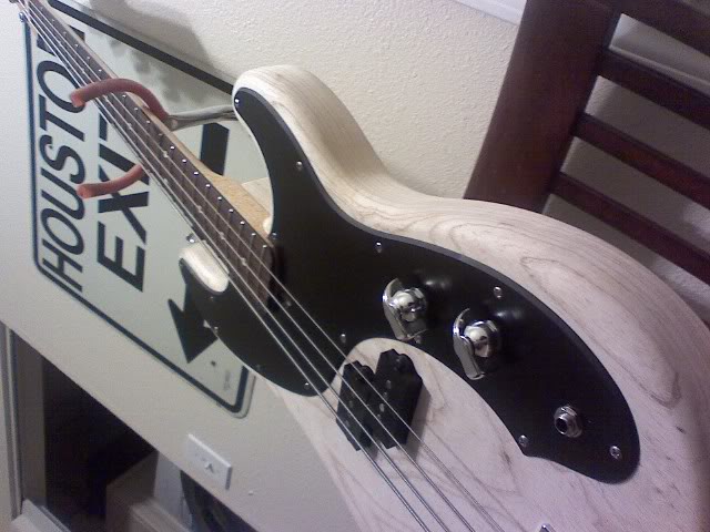 newbass4.jpg