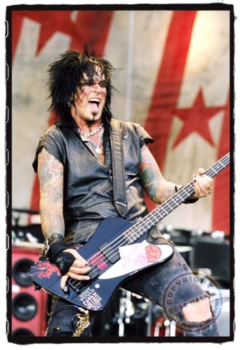 nikkisixx1_17298317.jpg