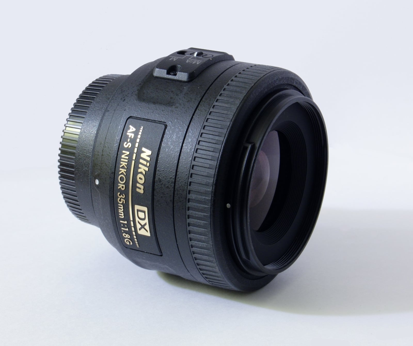 Nikkor_35mm_1.8G.jpg