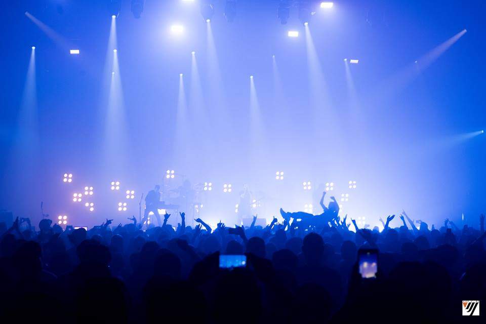 NIN5.jpg
