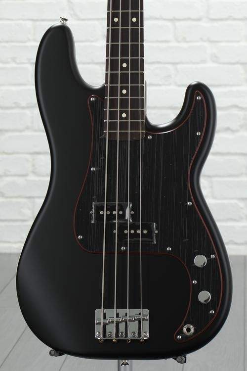 noir Pbass.jpg
