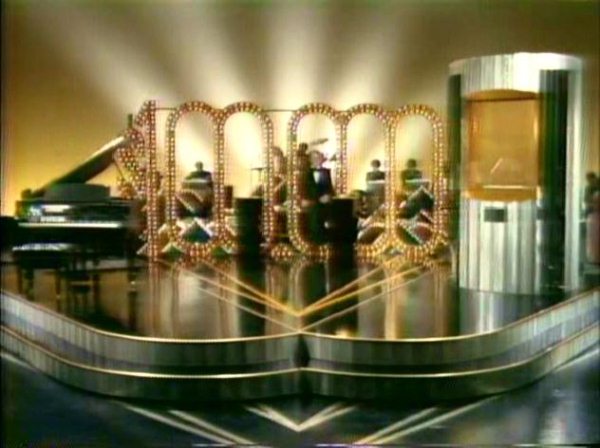 nttmain1976set.jpg