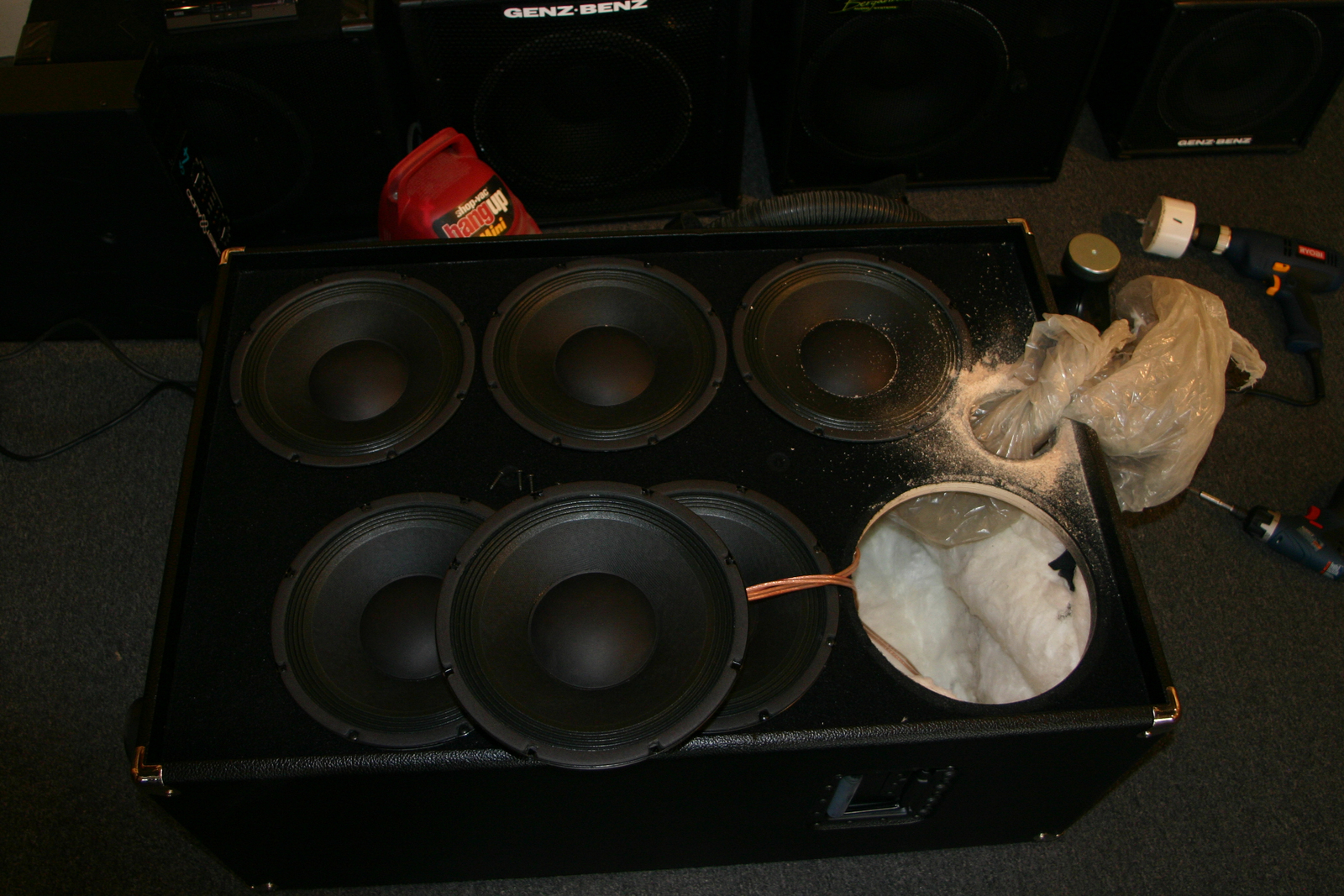 NV610-MOD-TWEETER-HOLE.jpg