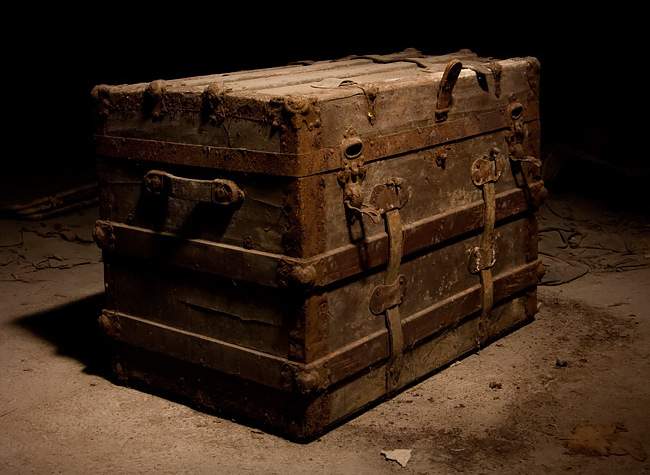old chest.jpg