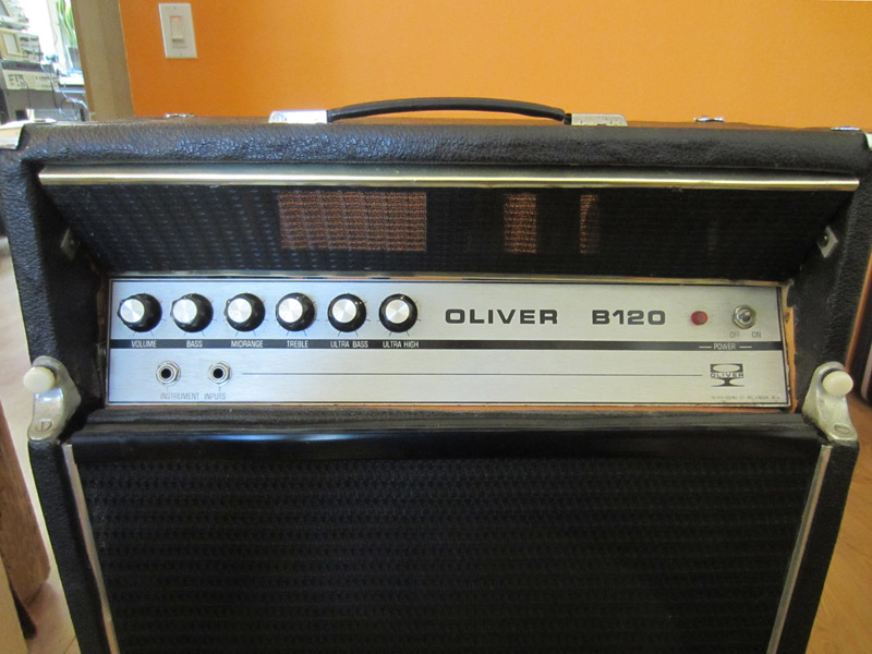 oliver-b120-03.jpg