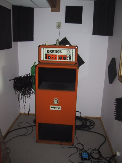 OrangeRigAtStudiosmall.jpg