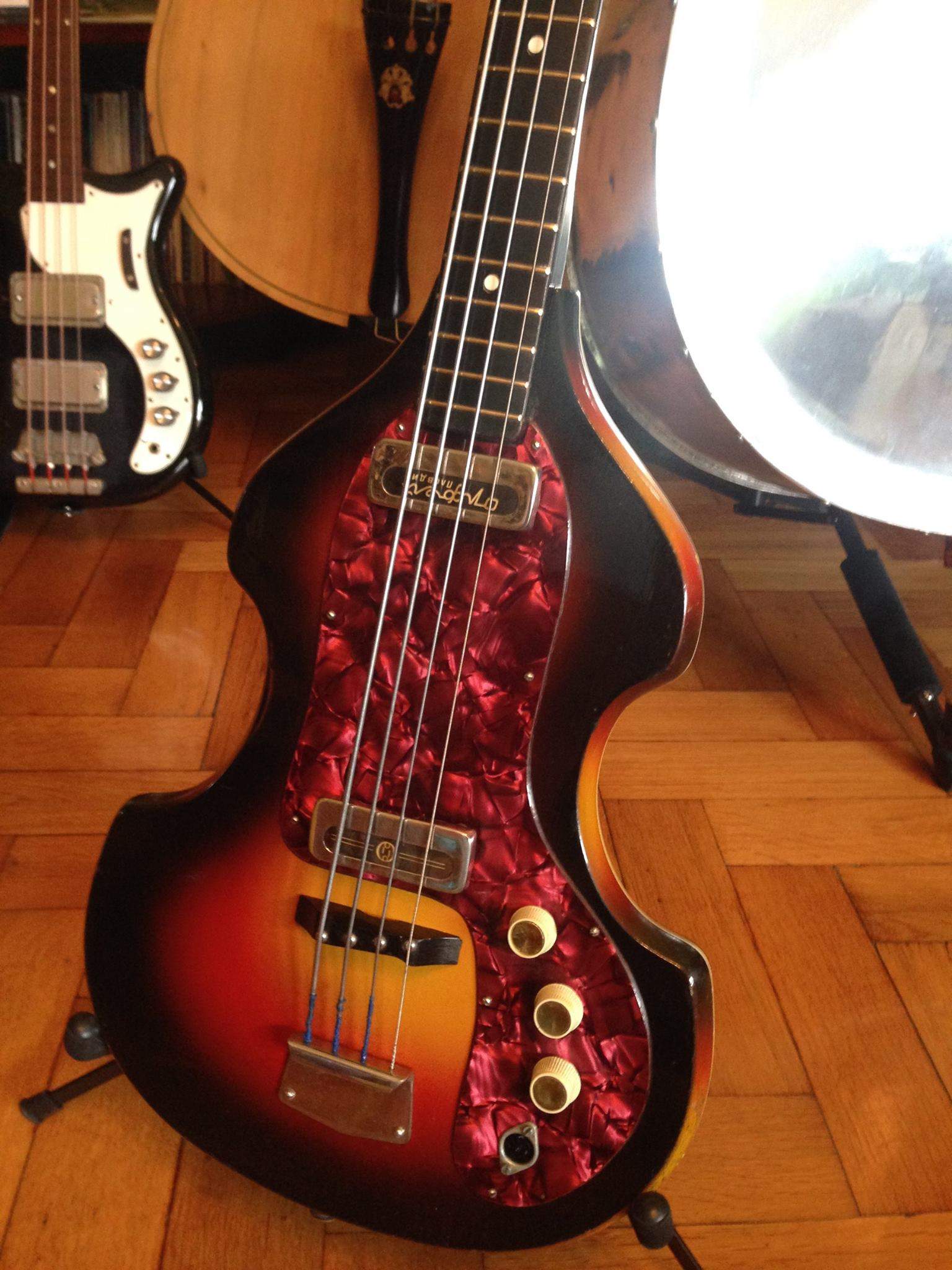 Orfeus bass.jpg