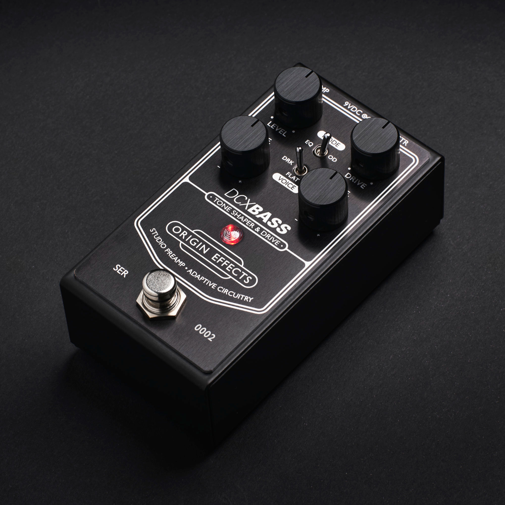 origin-effects-dcx-bass-black-edition-image-6-jpg.5253021