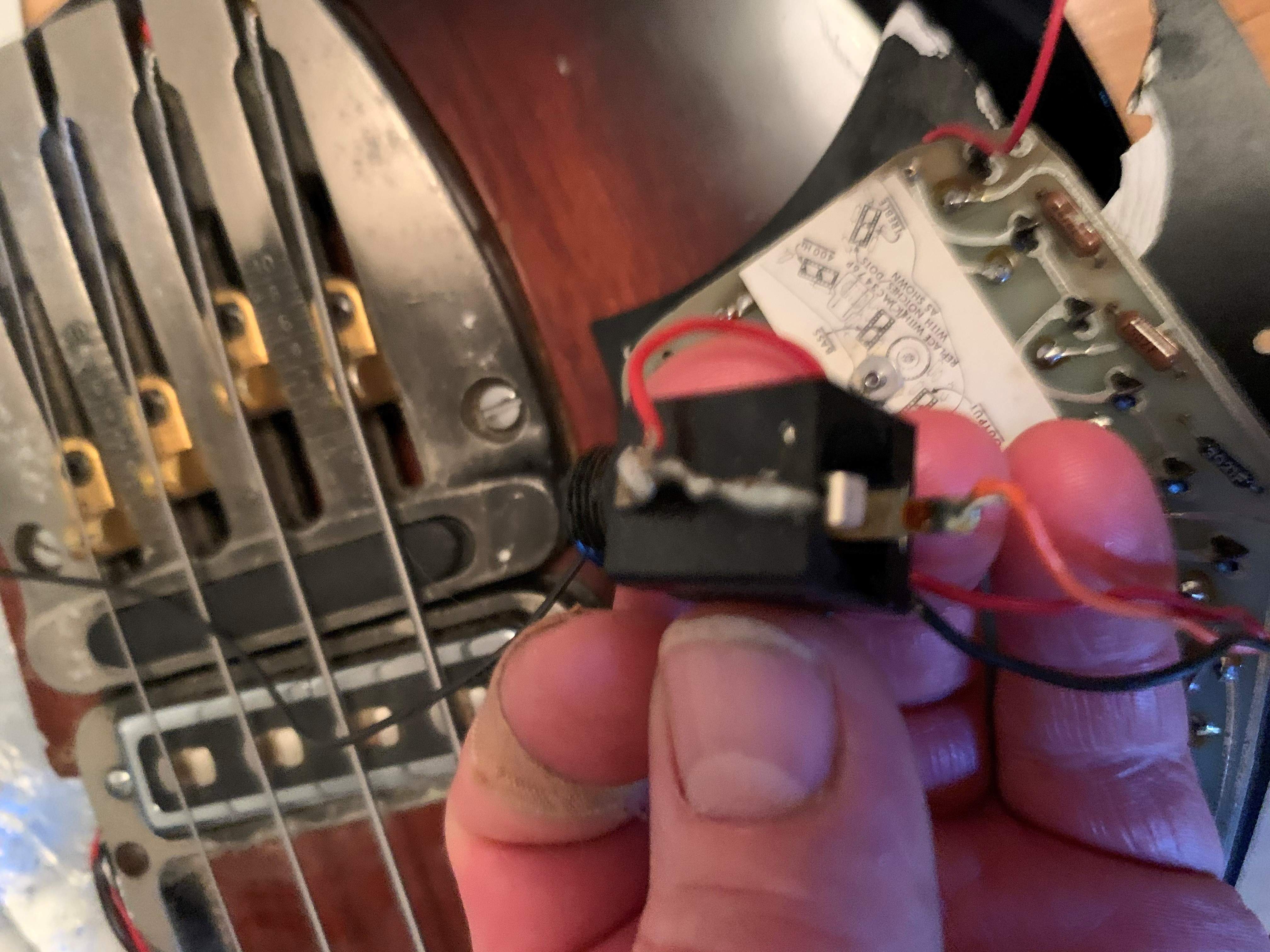 Ovation.jpg