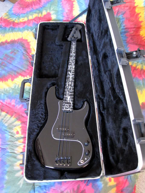 P-Bass-2.jpg