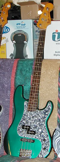 P-bass.jpg