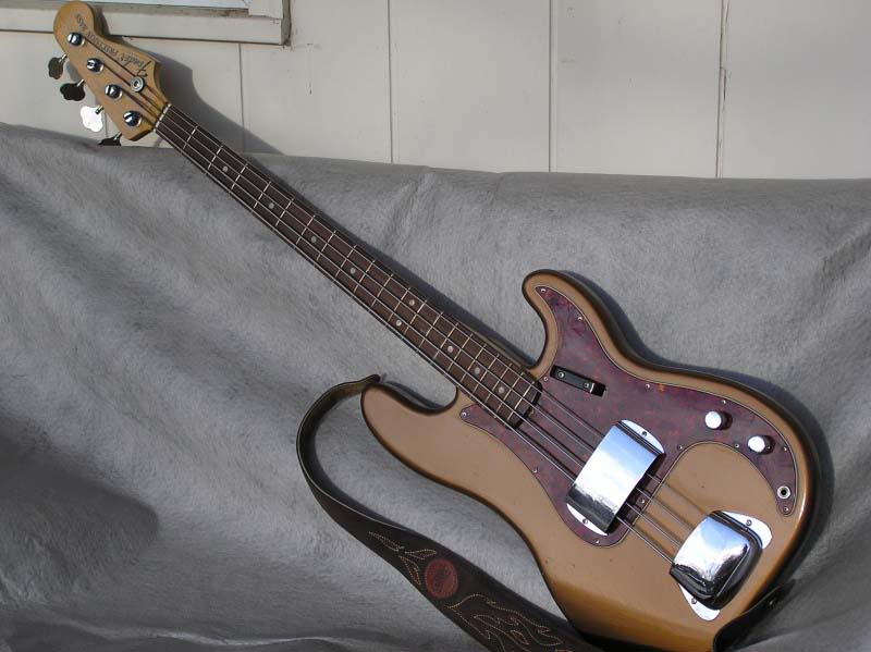 P-bass.jpg