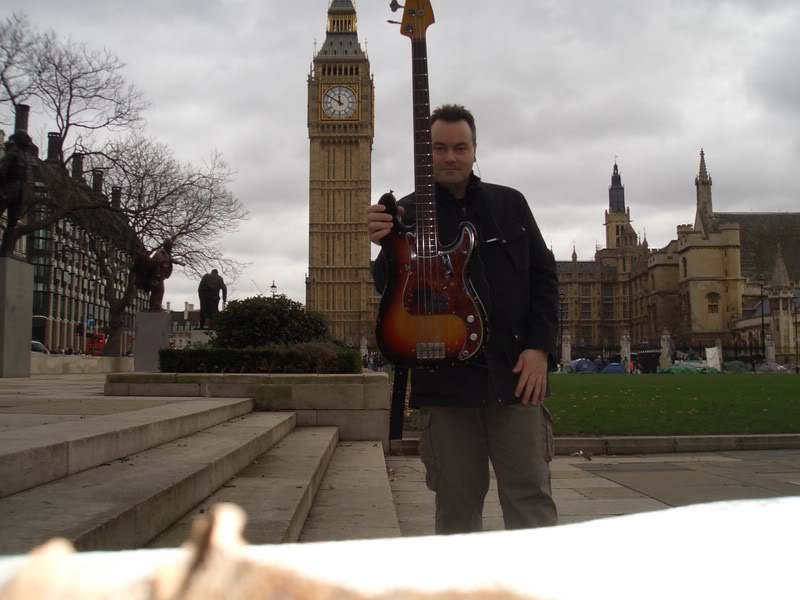 P-BassBigBen.jpg