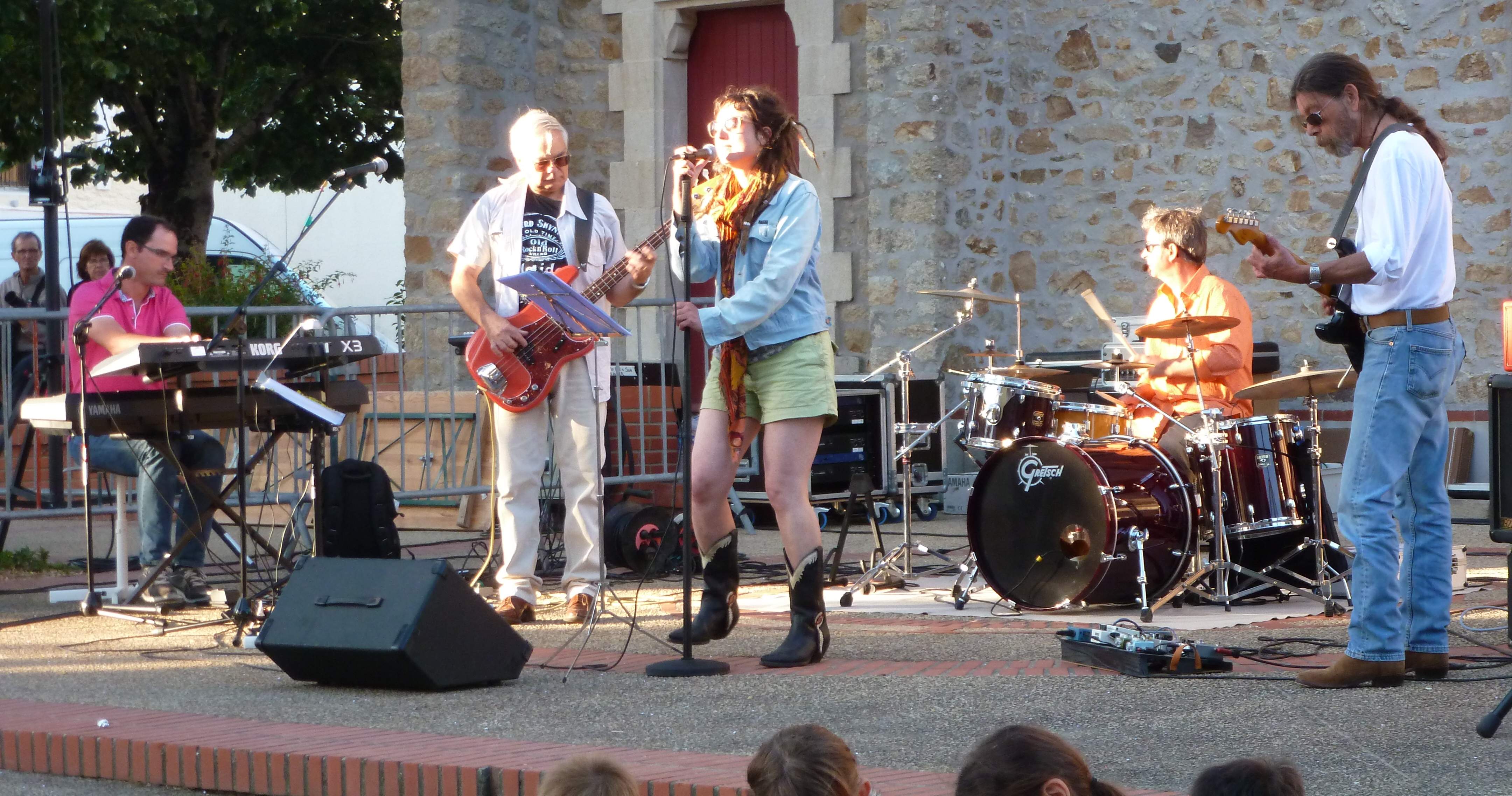 P1010638 R.jpg
