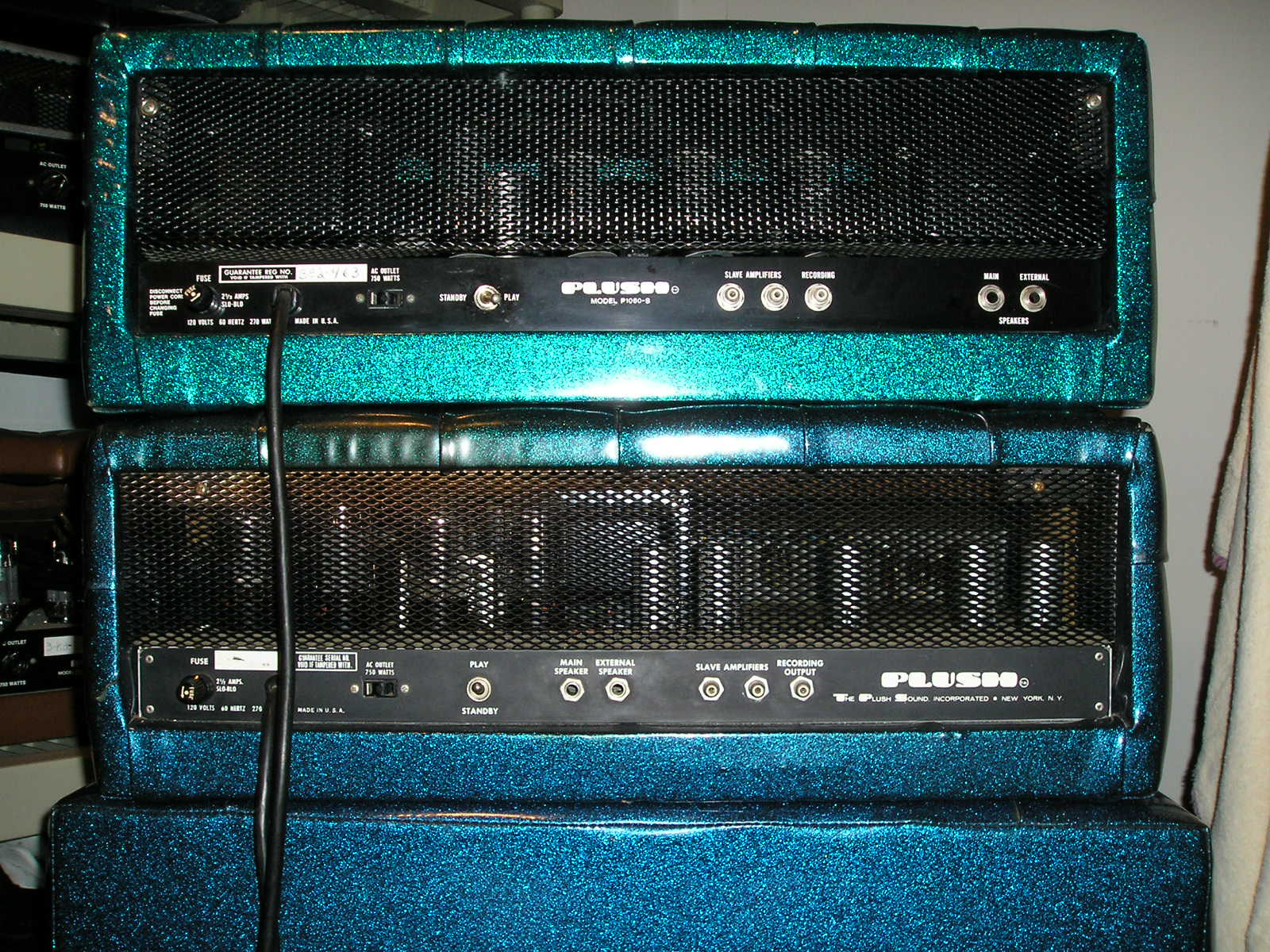 P1060-back-both.jpg