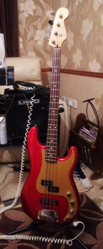 p_bass.jpg