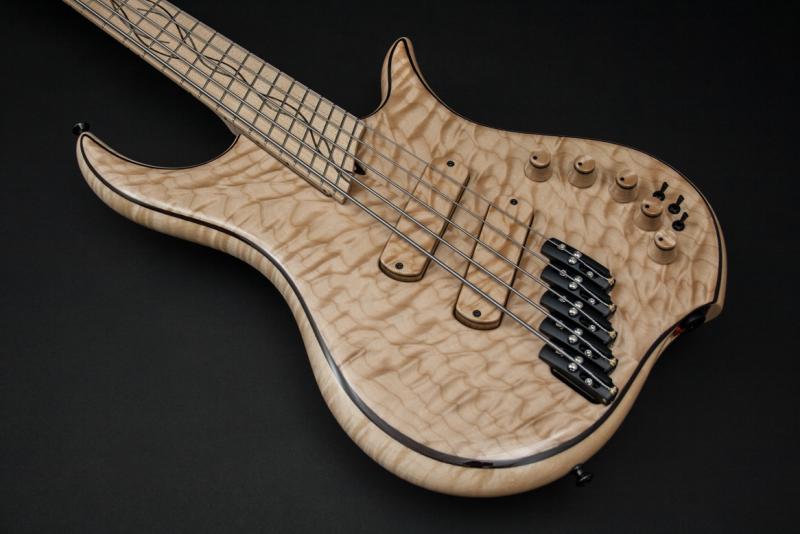PA5-quilt-body-side-view-2-e.jpg