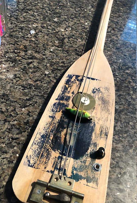 paddle bass.jpg