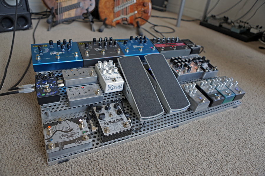 pb428132.jpg