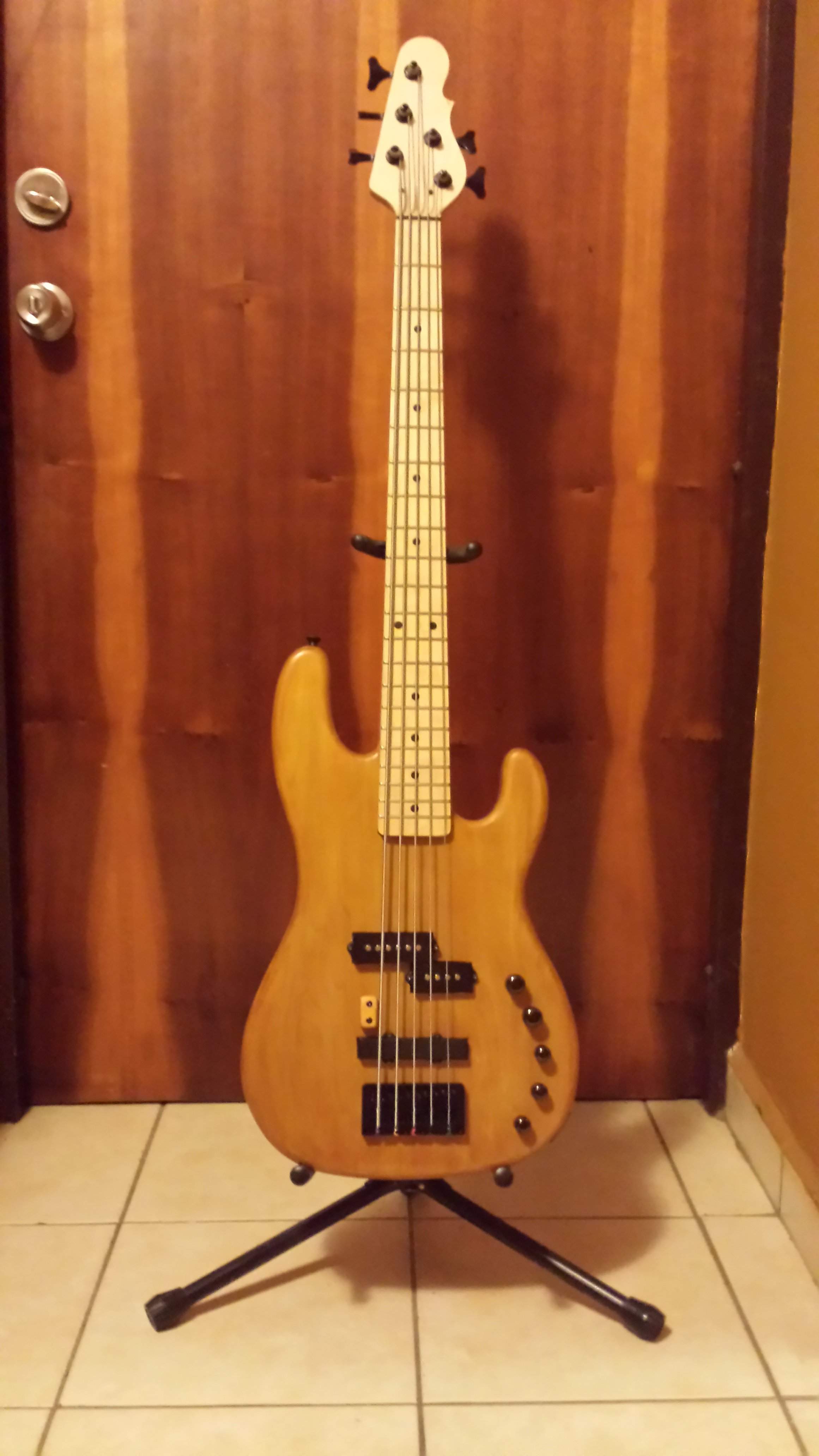 PBass copy build.jpg