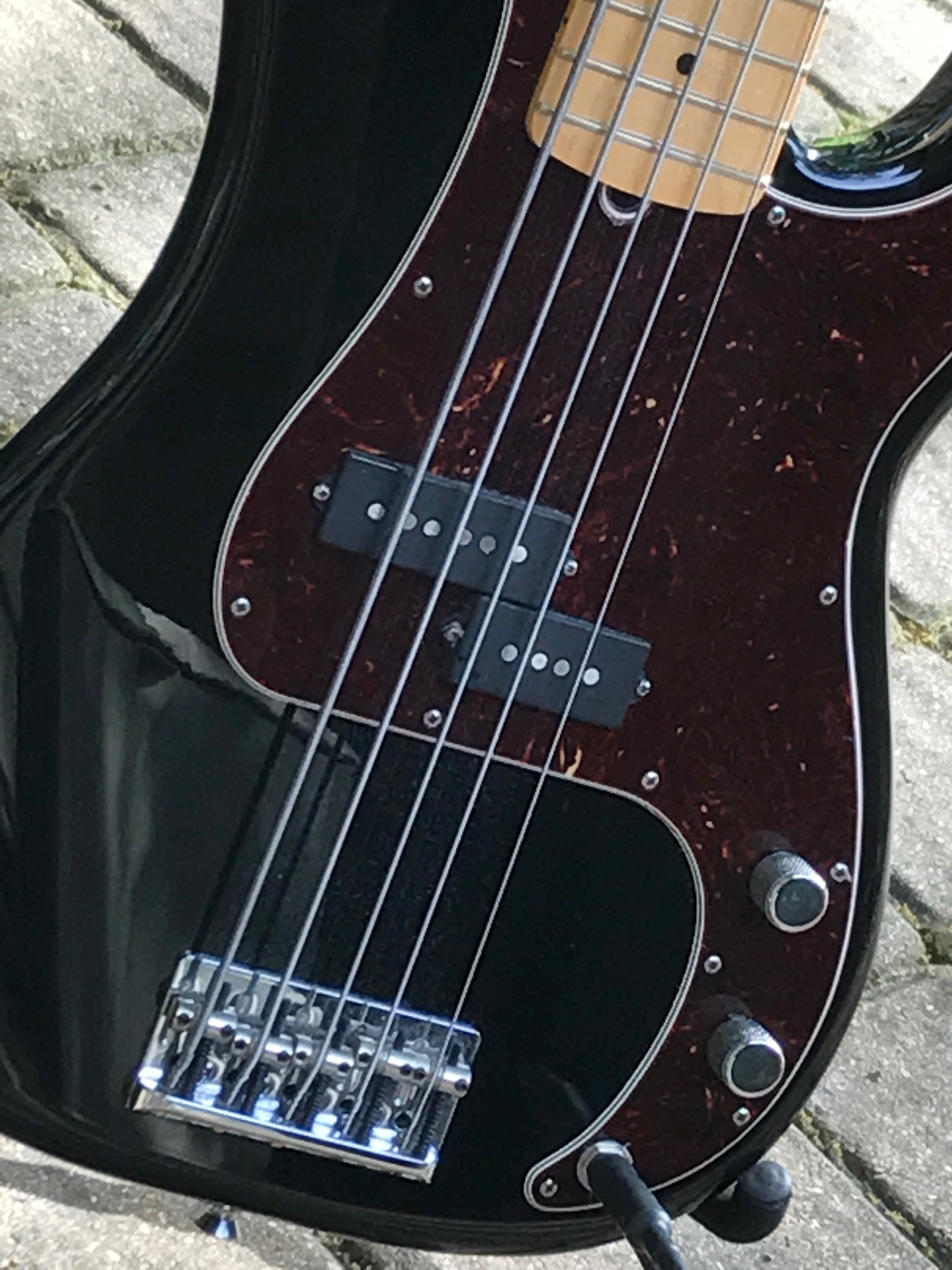 PBass-.jpg
