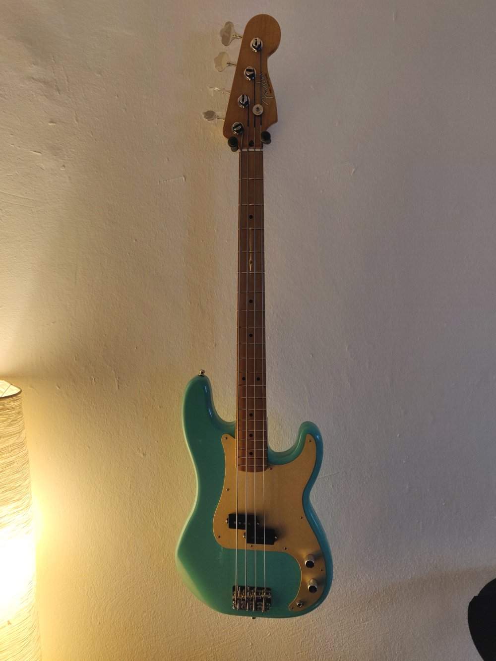 pbass.jpg